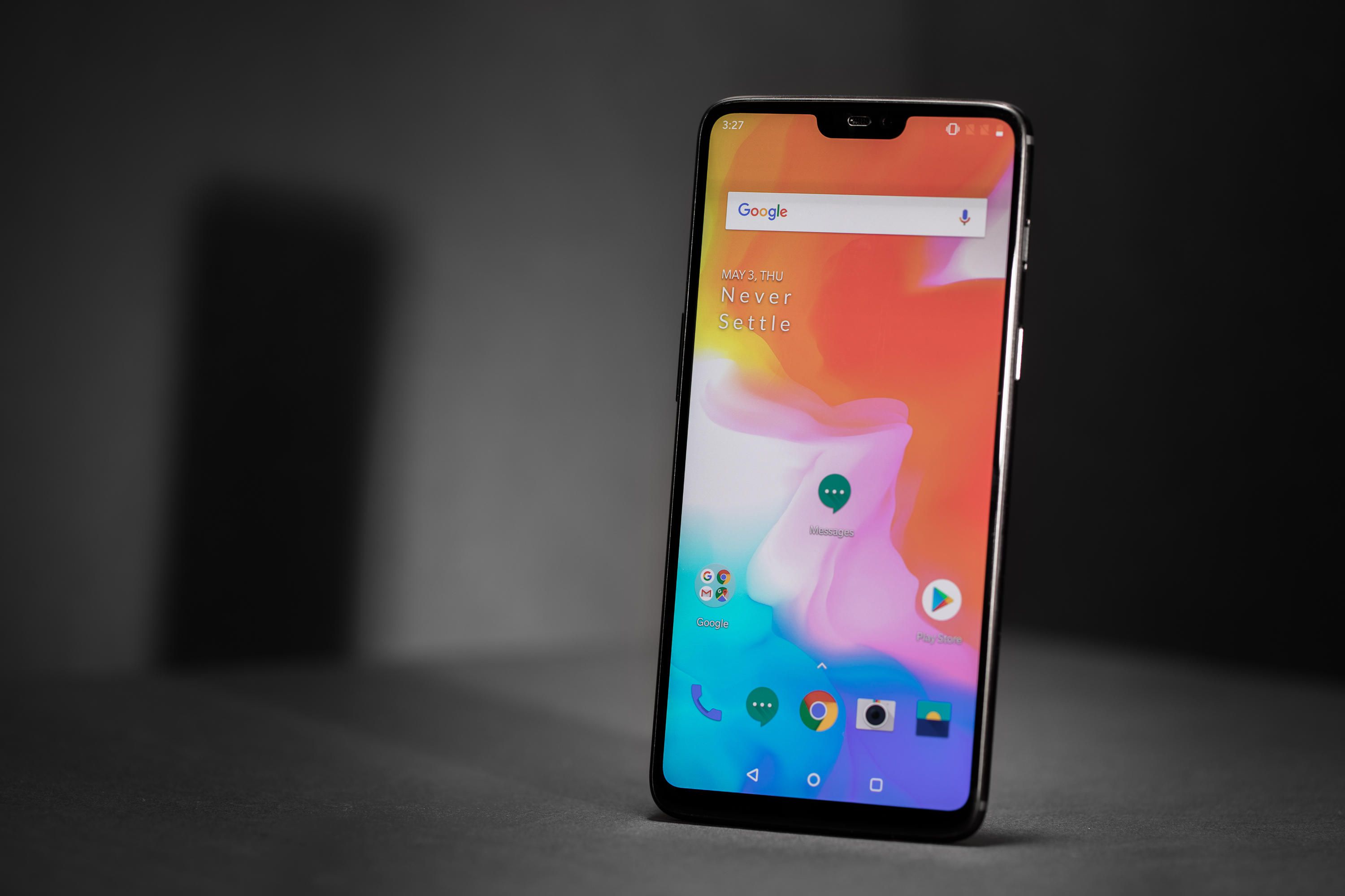 oneplus 6 hero promo hoyle 4