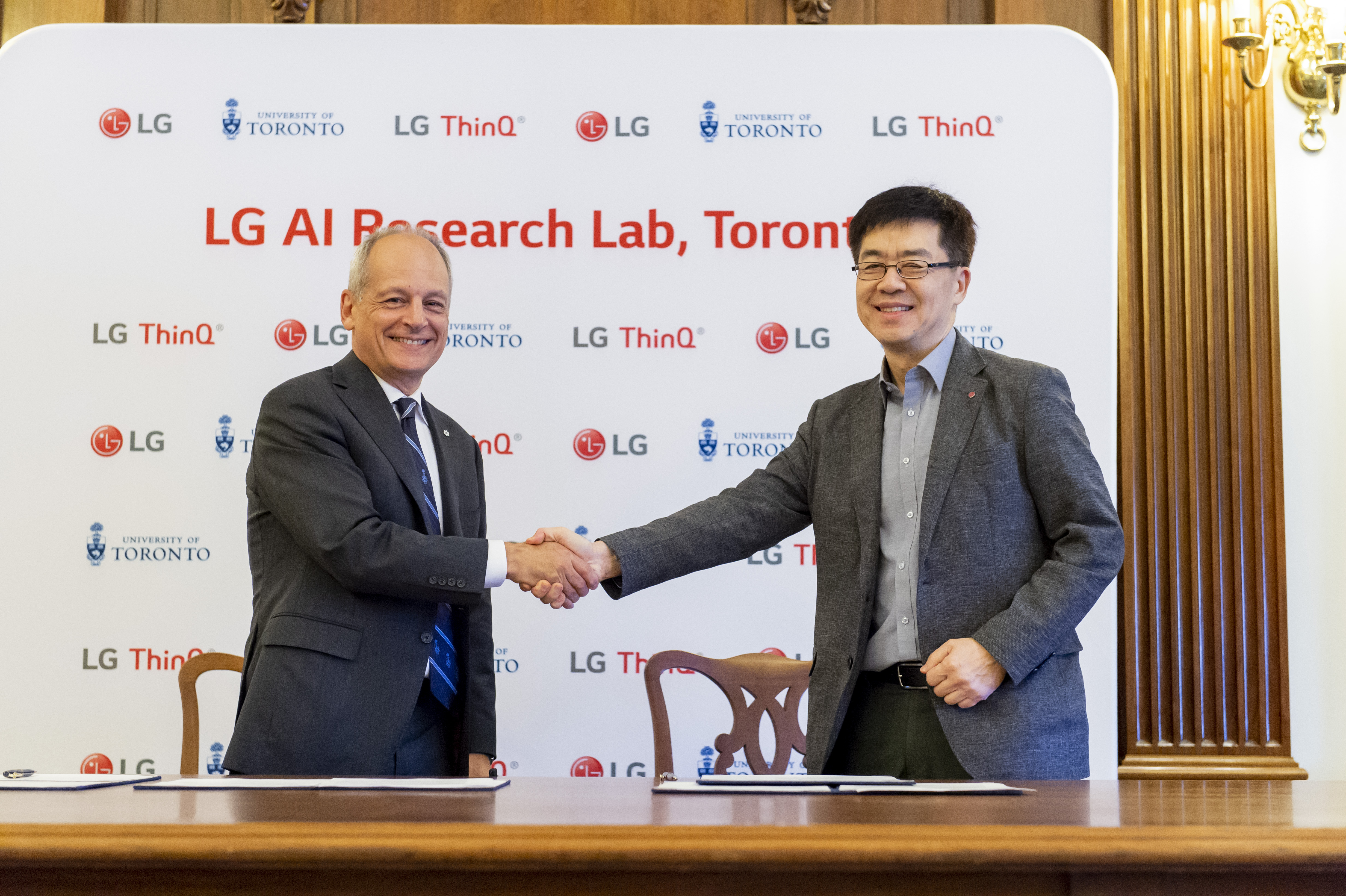 LG AI Lab Signing 02