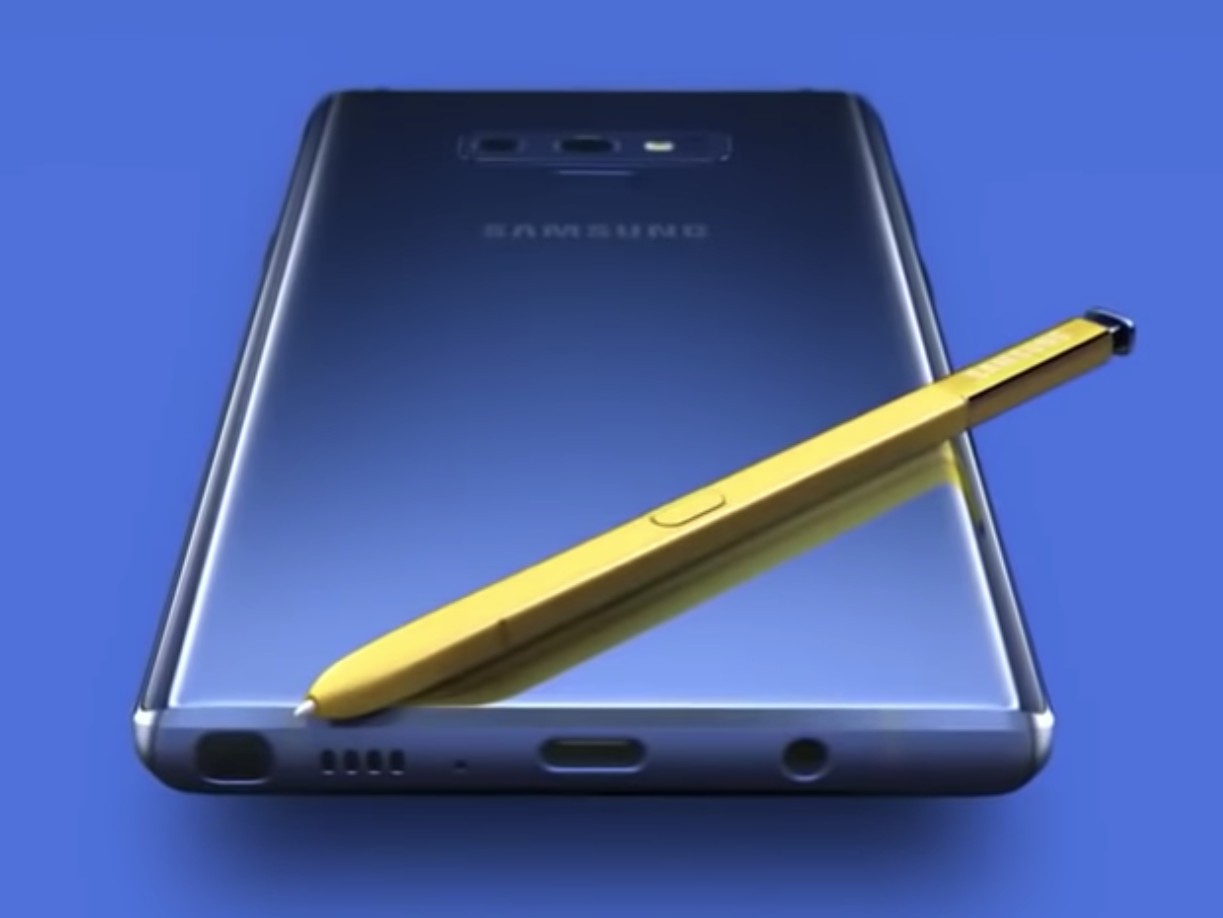 galaxy note 9 promo still