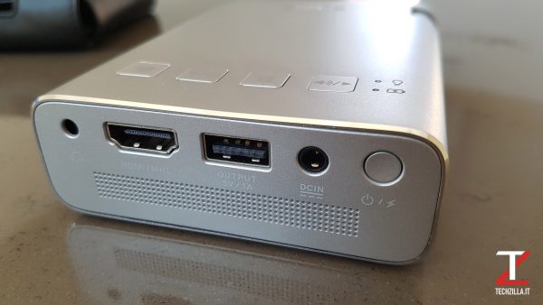 Asus Zenbeam E1 connessioni