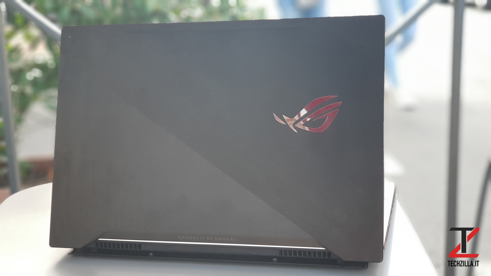 Asus Zephyrus M Evidenza