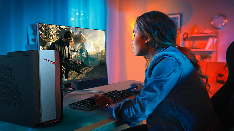 Arrivano i nuovi desktop della linea Predator. Con Orion 3000 e Nitro 50 sarà possibile giocare al massimo delle proprie potenzialità 4 NITRO 50 N50 620 lifestyle 01
