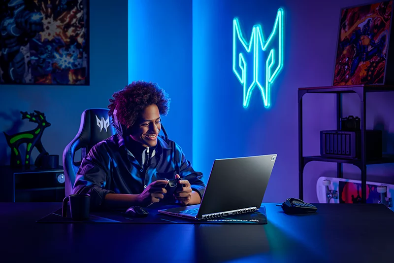 I nuovi Predator Triton e Helios sono i notebook gaming di Acer più potenti di sempre 2 PREDATOR TRITON 500 SE PT516 51s Lifestyle 01