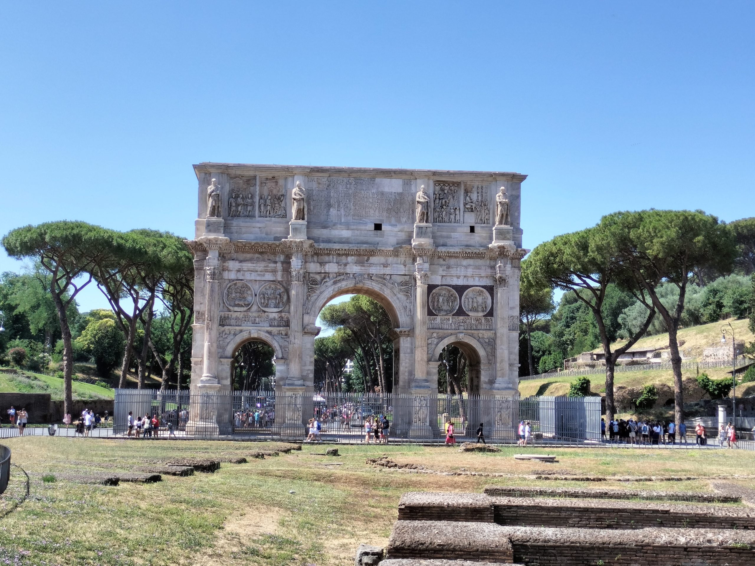 Recensione OPPO Reno 7: il ritorno del microscopio nella fascia media 23 foto reno 7 techzilla 6 1 scaled