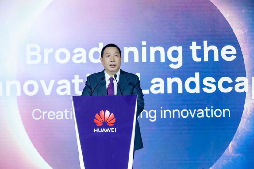 Huawei annuncia le innovazione che rivoluzioneranno l'IA, il 5G e la User Experience 2 ipevent 1 jpg