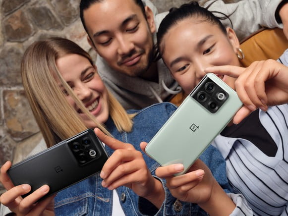 OnePlus 10T 5G è ufficiale con Snap8gen1+ e OxygenOS 13 a partire da 719€ 6 1051906