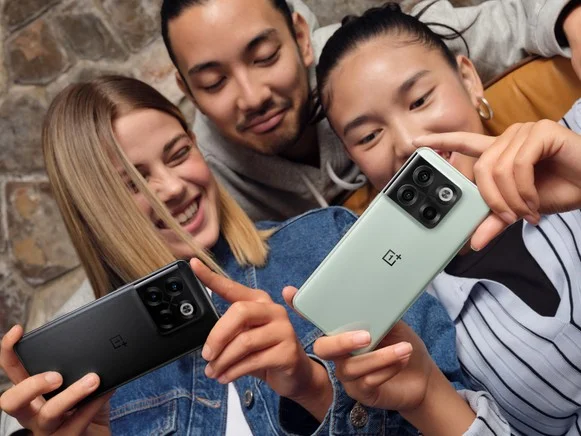 OnePlus 10T 5G è ufficiale con Snap8gen1+ e OxygenOS 13 a partire da 719€ 6 1051906