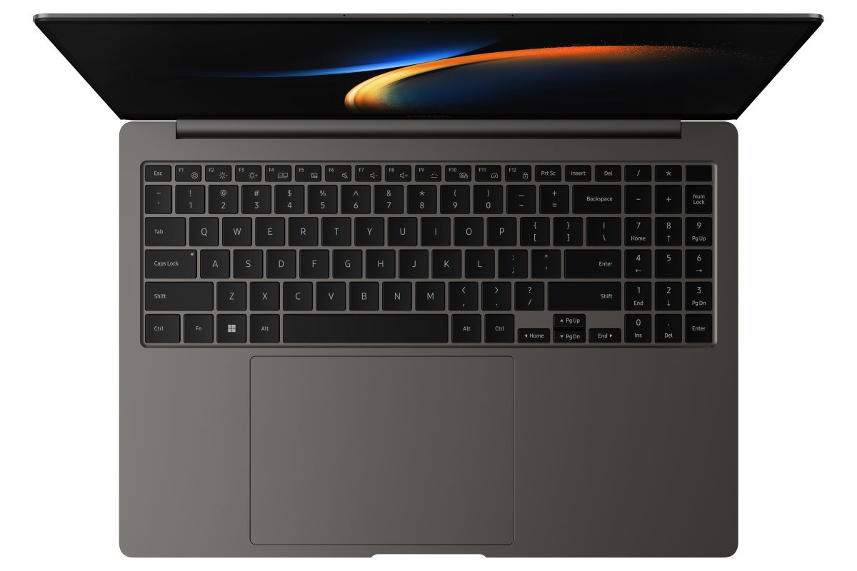 003 galaxy book3 ultra 16 us graphite top open