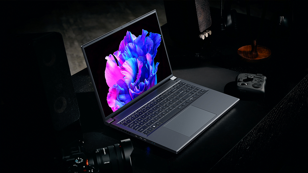 Acer lancia il nuovo notebook Swift X 16 con processori AMD Ryzen serie 7040 e GPU NVIDIA GeForce RTX serie 40 4 Swift X 16 SFX16 61G lifestyle 1