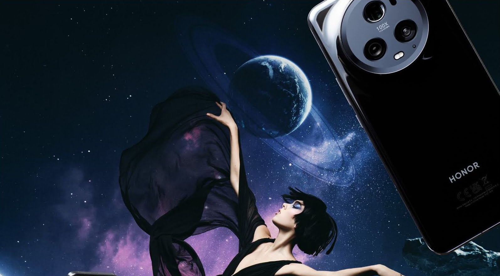 NIMA BENATI Est La Marraine De La Campagne Photographique Du Honor NIMA BENATI Est La Marraine De La Campagne Photographique Du Honor