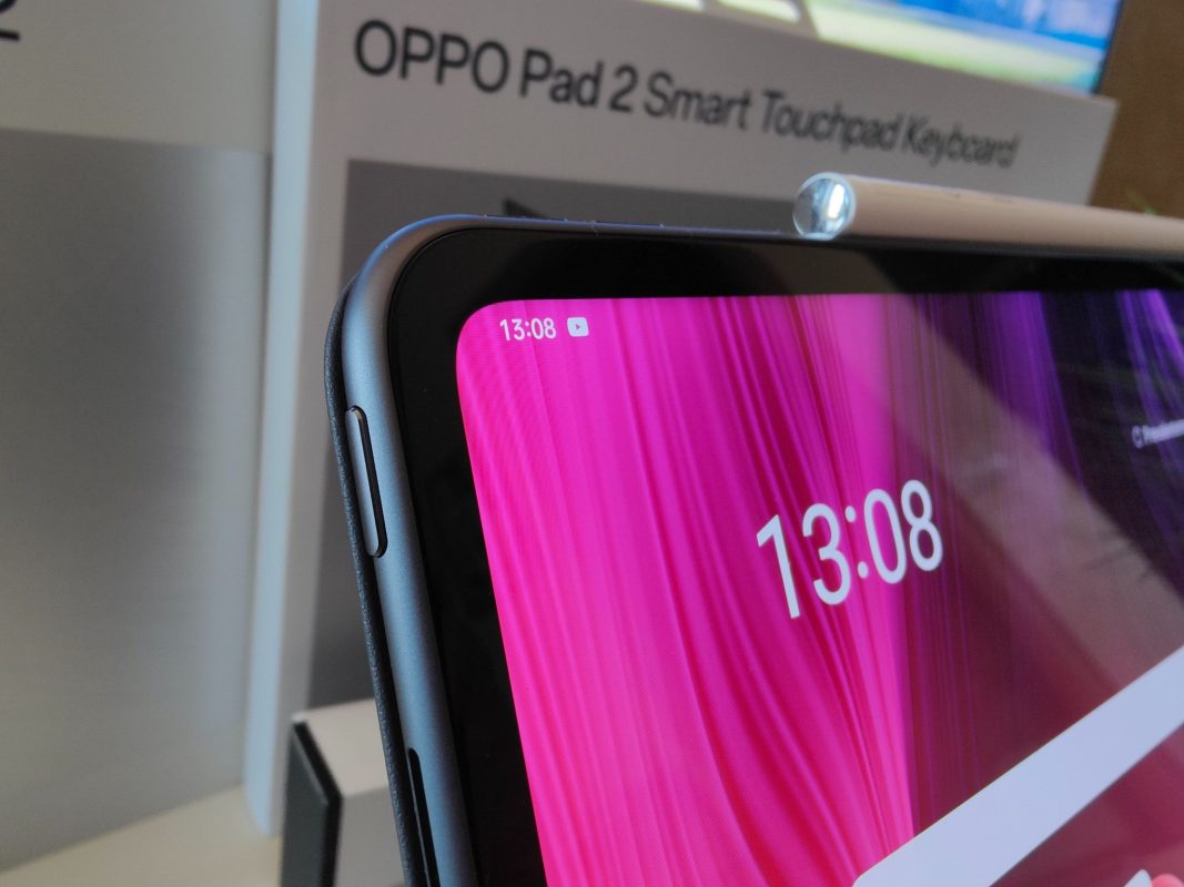 Recensione OPPO Pad 2 con accessori: Un versatile compagno di lavoro e svago 5 OPPO PAd 2 recensione TZ 19