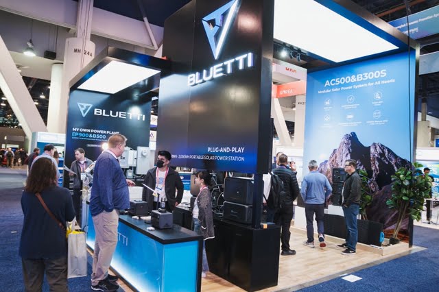 BLUETTI stand CES