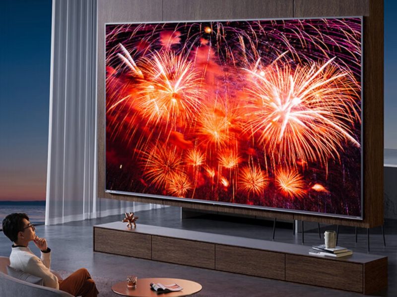 Hisense E8K 100