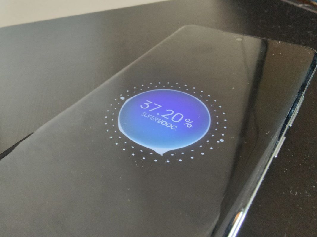 Recensione OPPO Reno 12 5G: Design premium e AI anche nella fascia media 27 recensione reno 12 5G 11