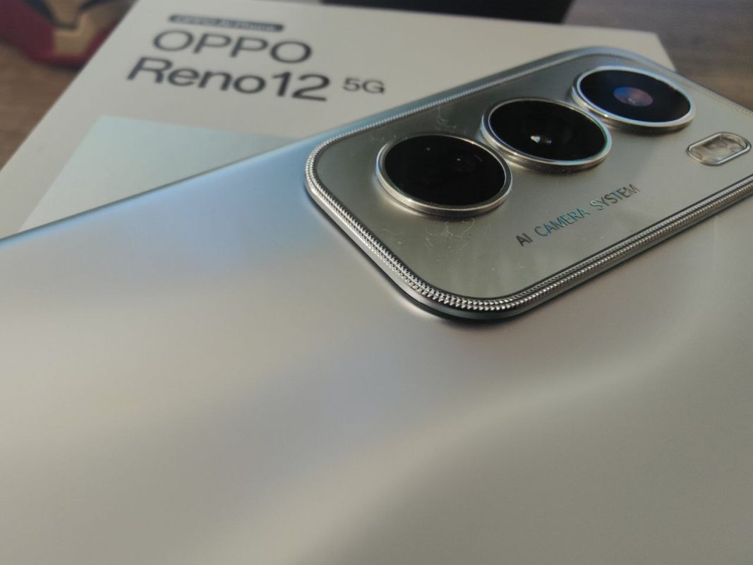 Recensione OPPO Reno 12 5G: Design premium e AI anche nella fascia media 11 recensione reno 12 5G 12