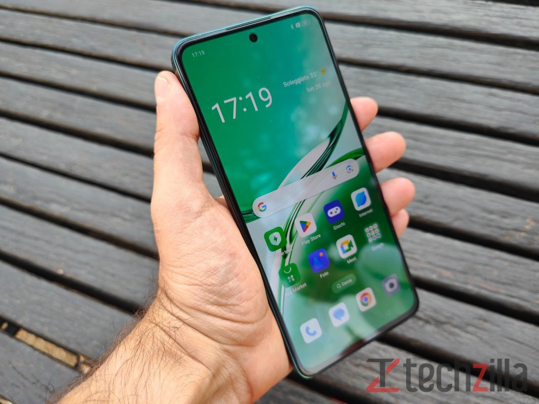 Recensione OPPO Reno 12 FS 5G: tanta AI e un anello luminoso personalizzabile 7 recensione oppo reno 12 FS 5G 6