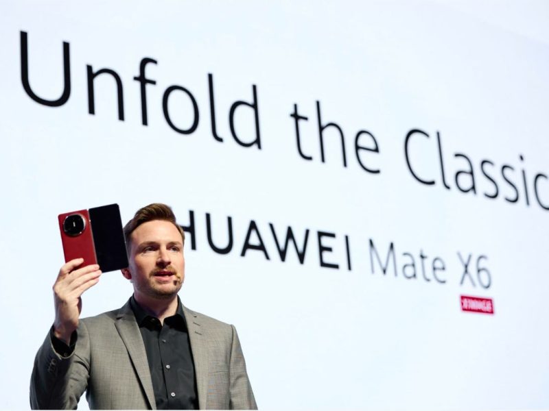 HUAWEI Dubai 2024 Mate x6 1