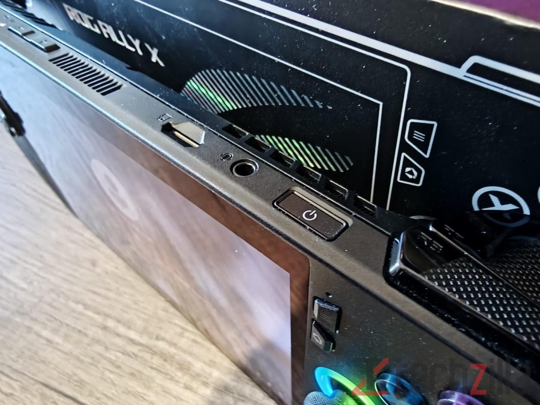 Recensione ASUS Rog Ally X: Il Futuro del Gaming Portatile 8 Recensione ASUS Rog Ally X TZ 11 Grandi