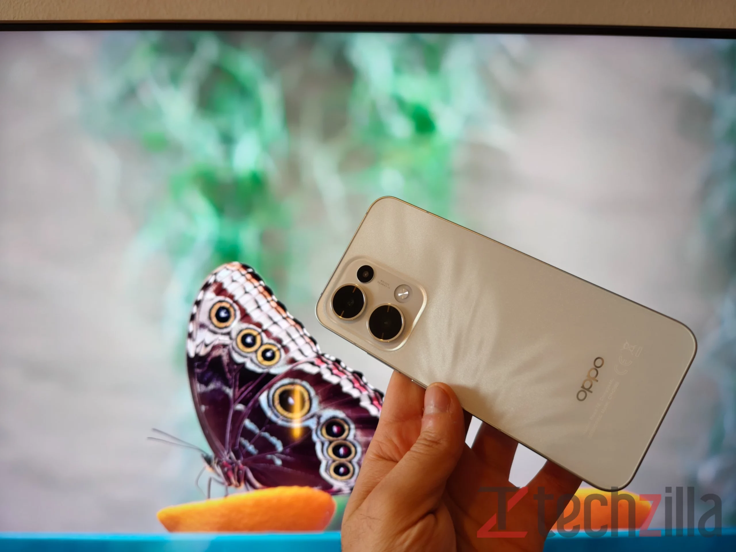 Recensione OPPO Reno 13 5G: equilibrio tra design e prestazioni 5 Recensione OPPO REno 13 TZ 53 scaled