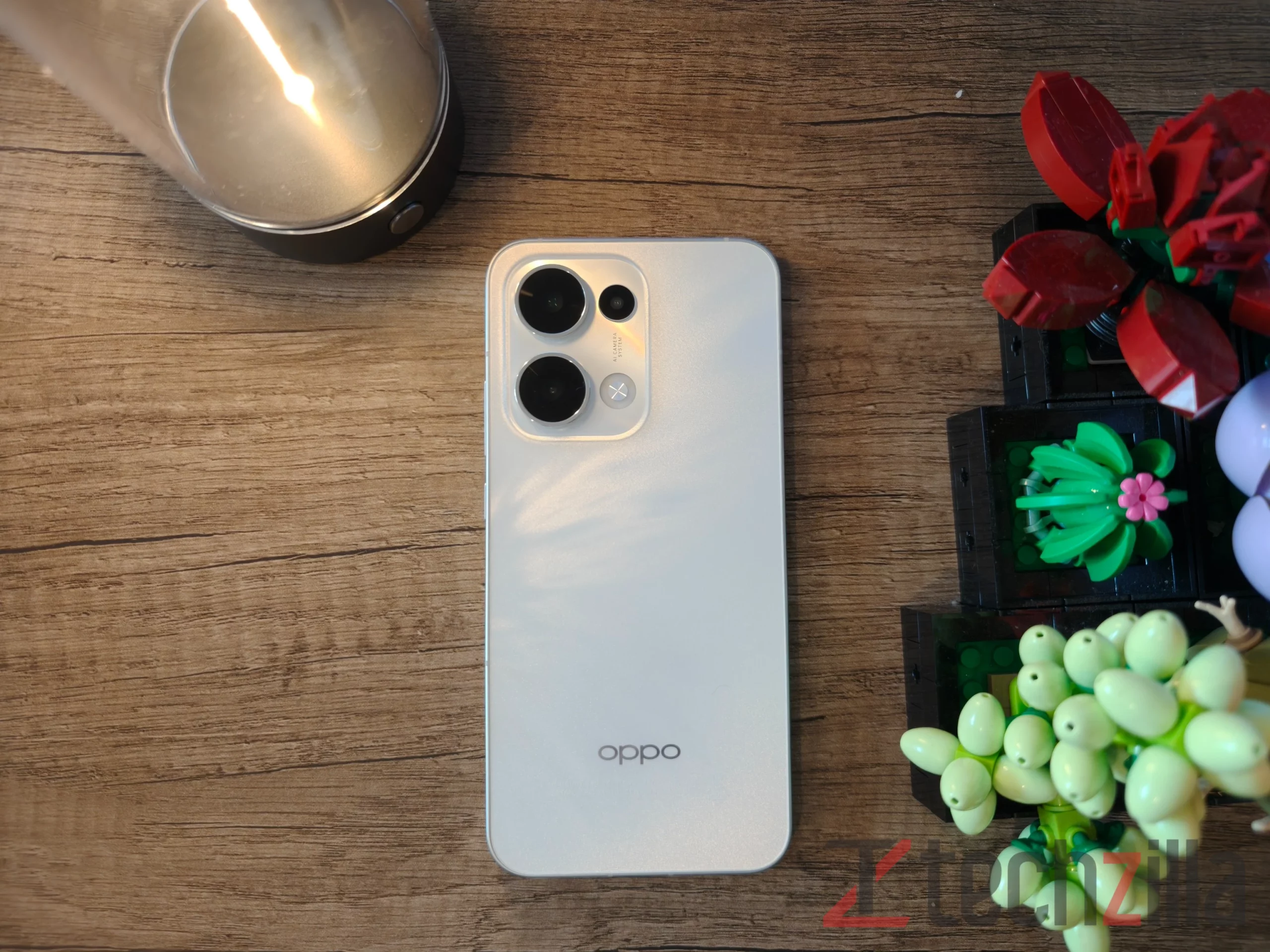 Recensione OPPO Reno 13 5G: equilibrio tra design e prestazioni 2 Recensione OPPO REno 13 TZ 60 scaled