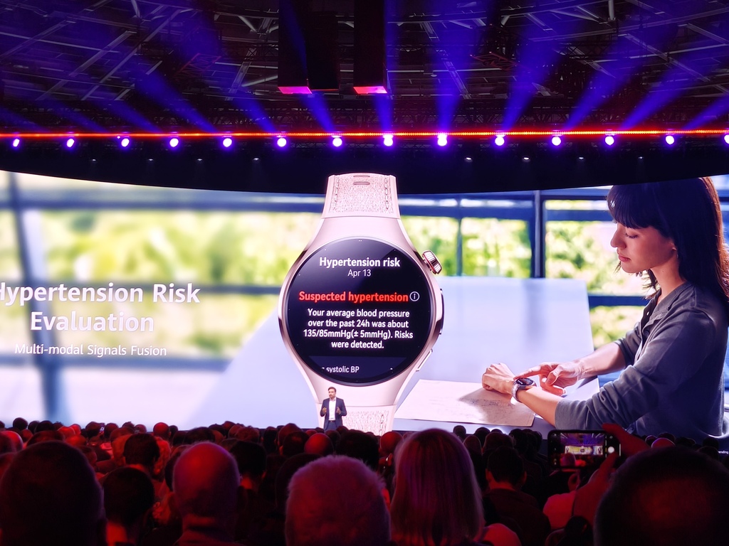 HUAWEI presenta i nuovi Watch Fit 4, Watch 5 e FreeBuds 6 5 1000103007